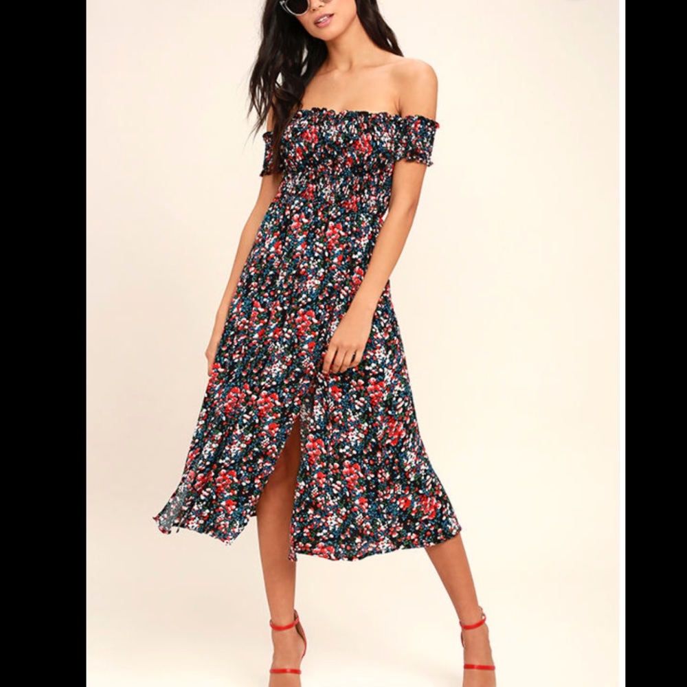 Off the shoulder dress size M